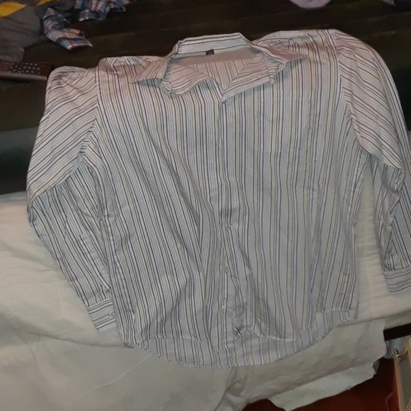 Dress shirt - Picture 1 of 2